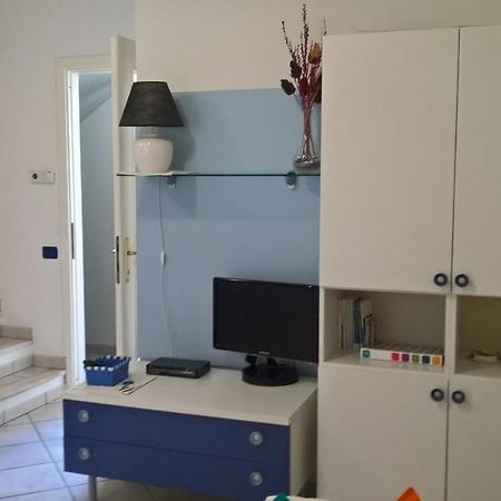 Villa La Casa Nel Borgo à Chia Extérieur photo