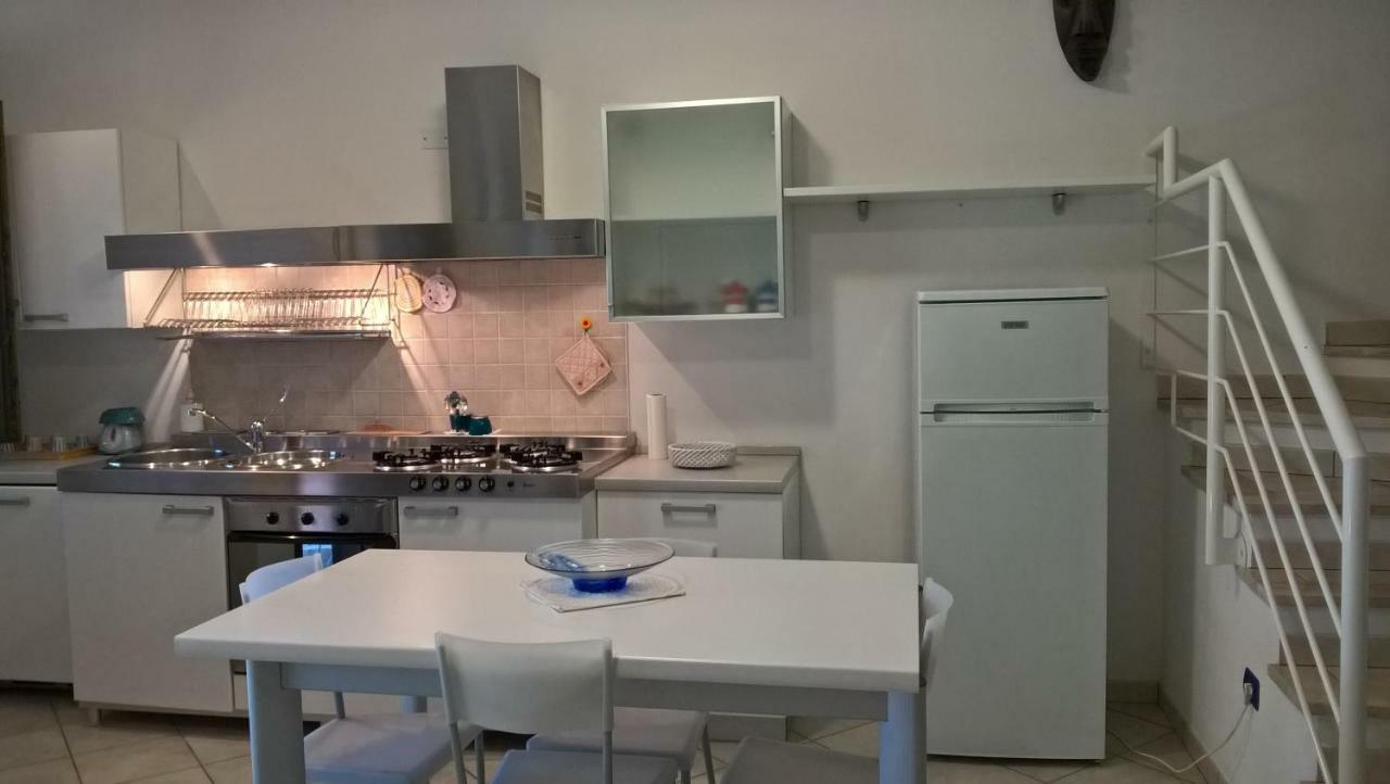 Villa La Casa Nel Borgo à Chia Extérieur photo